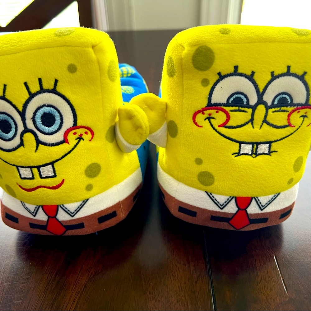 SpongeBob House Shoes Size 13-1